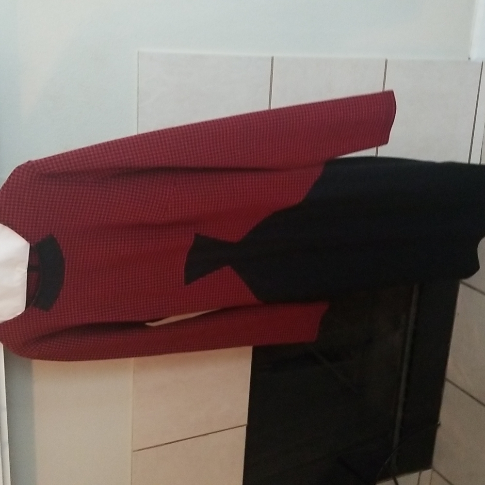Red and black long sleeve one piece dress